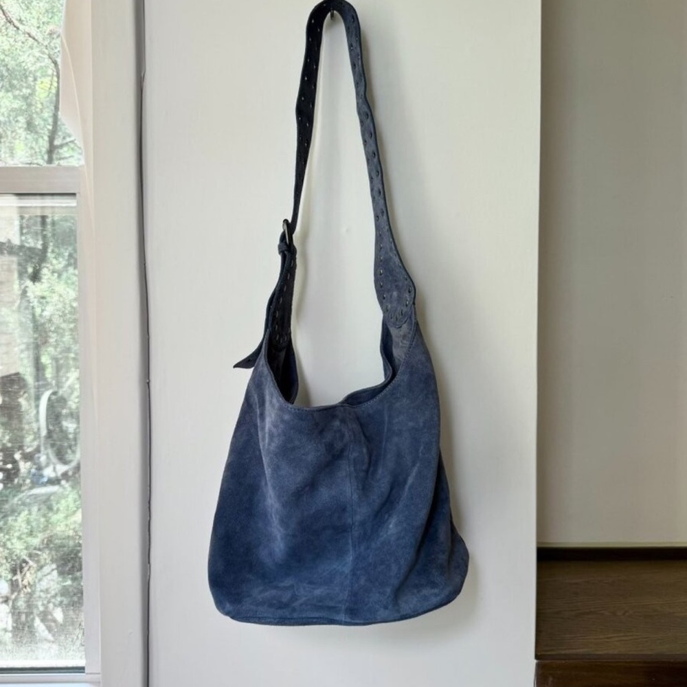 Free People Jessa Carryall Suede Leather Bag in Navy blue rare color! - Picture 15 of 16